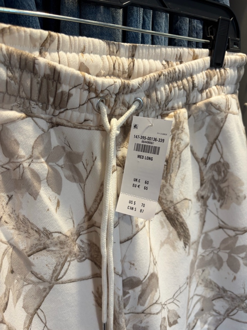 Abercrombie & Fitch Cream Camo Wide Leg Sweatpants - Picture 2 of 3